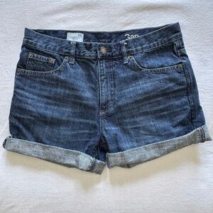 Gap 1969 Sexy Boyfriend Denim Jeans shorts size 25r 25 R 2 Summer‎